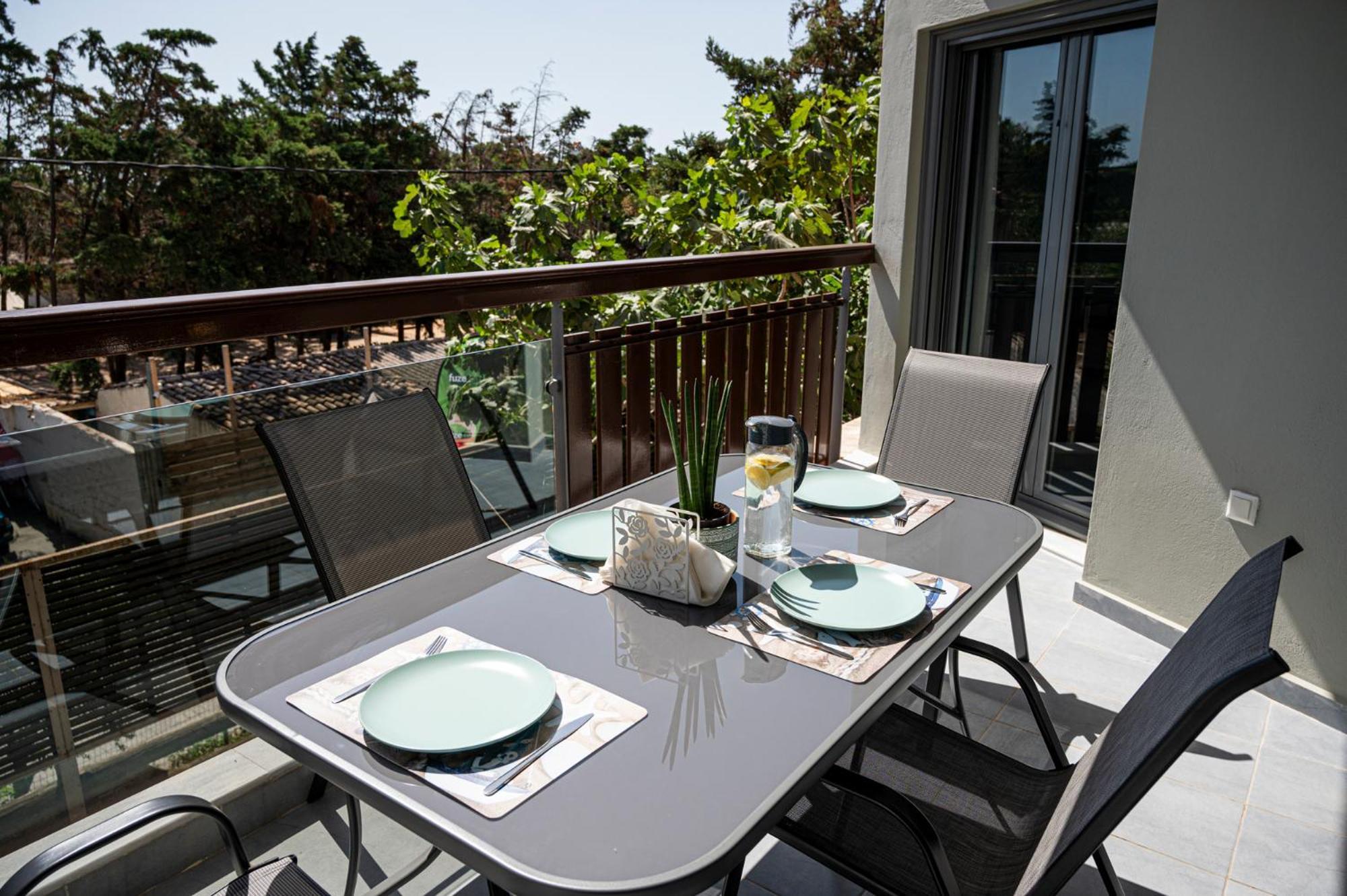 Oceanis Apartments Artemida  Exterior photo