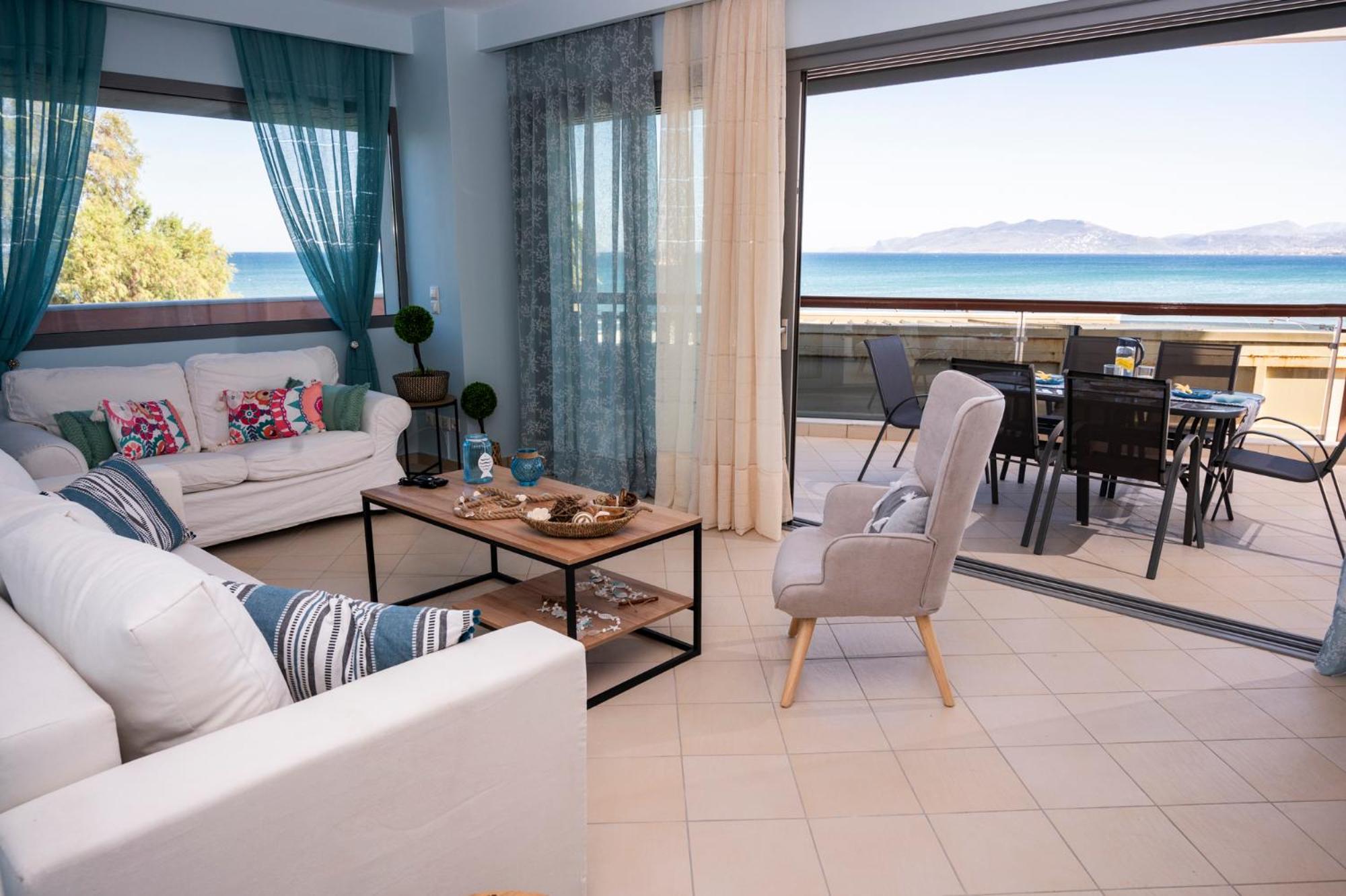 Oceanis Apartments Artemida  Exterior photo